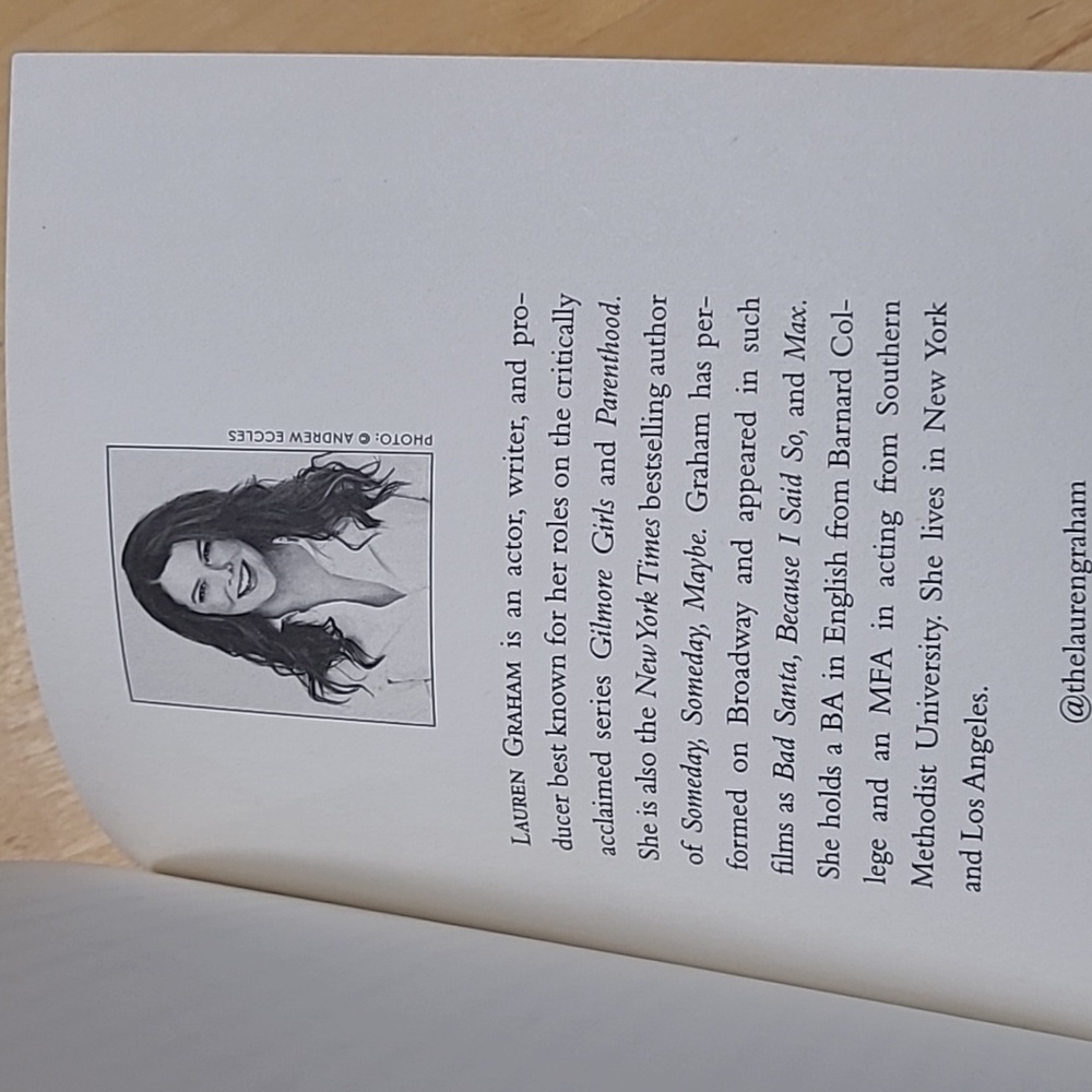 🆕️ Gilmore Girls Lauren Graham 'Talking As Fast As I Can' Paperback Book - Picture 8 of 9